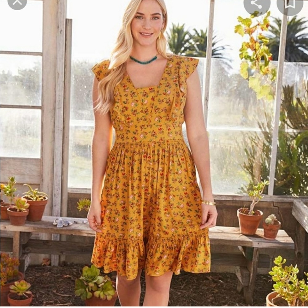 Matilda Jane Mustard Floral V-Neck Midi Dress size Small